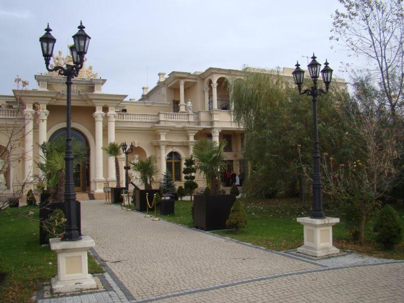 Hotel Venecia Palace Міхаловіце Екстер'єр фото